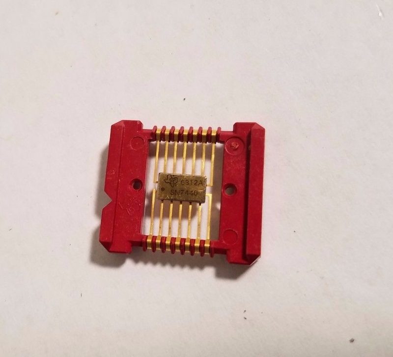 Микросхема SN7440