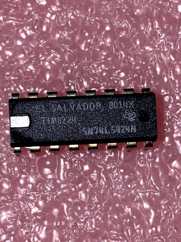 Микросхема SN74LS424N