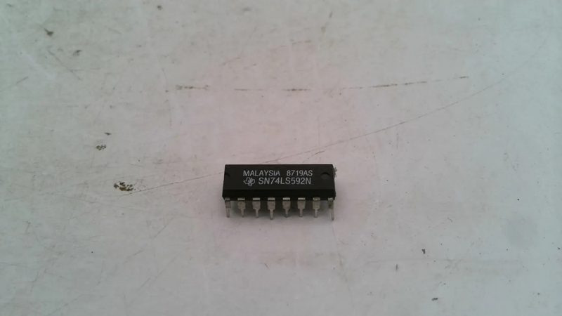 Микросхема SN74LS592N