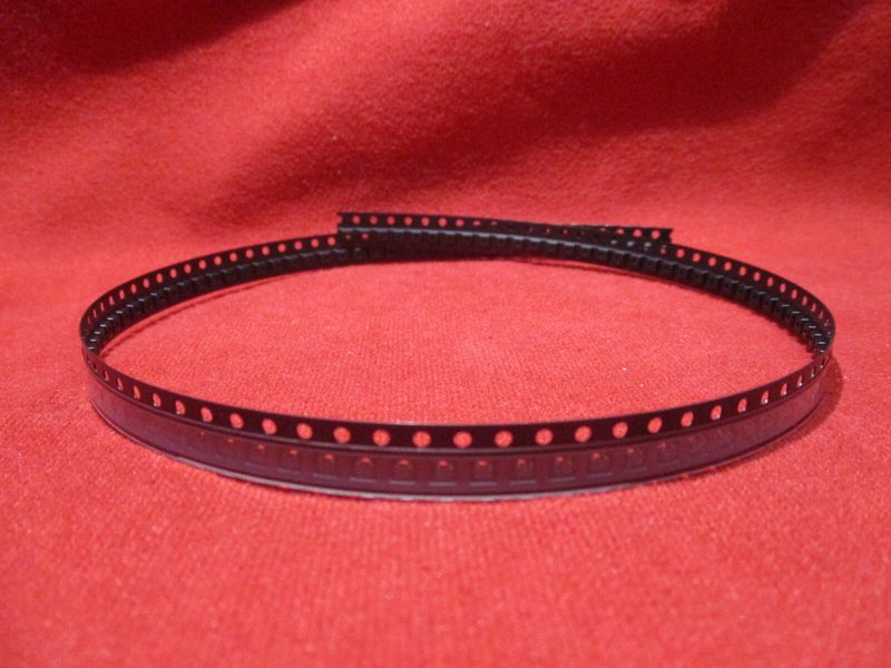 Микросхема SN74LVC1G14DCKT
