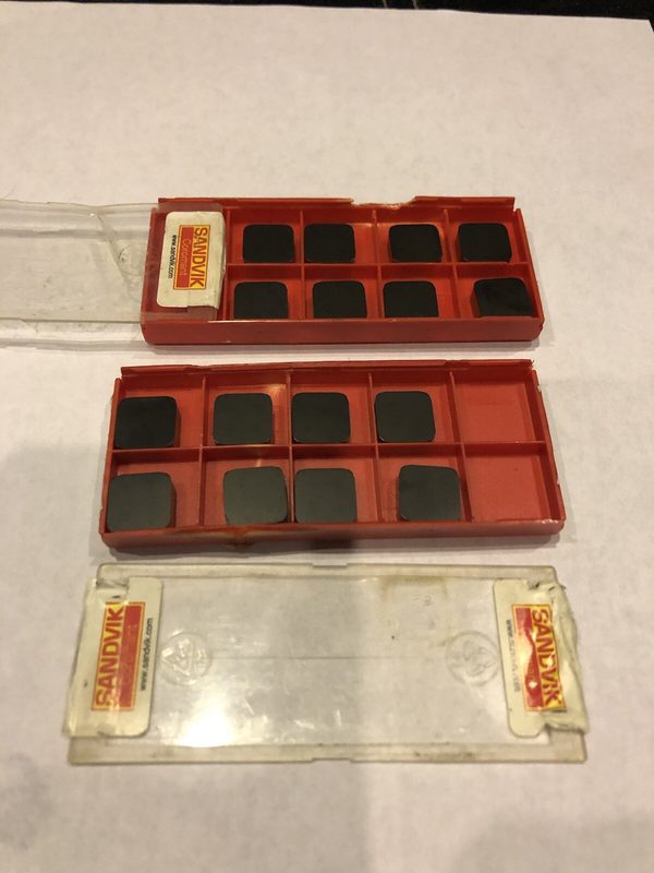 Режущий инструмент Sandvik SNK43E2