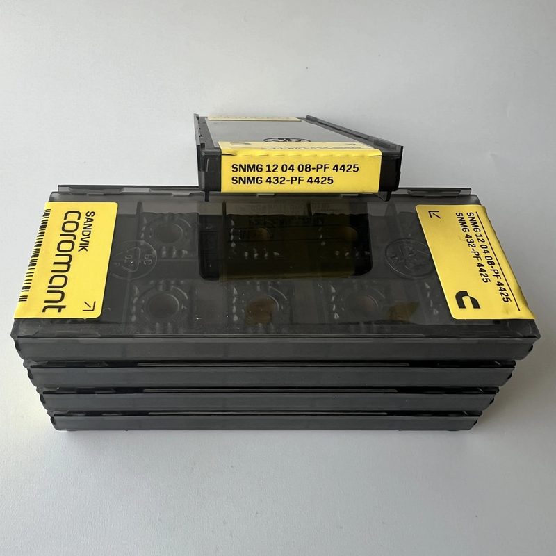 Режущий инструмент Sandvik SNMG120408-PF