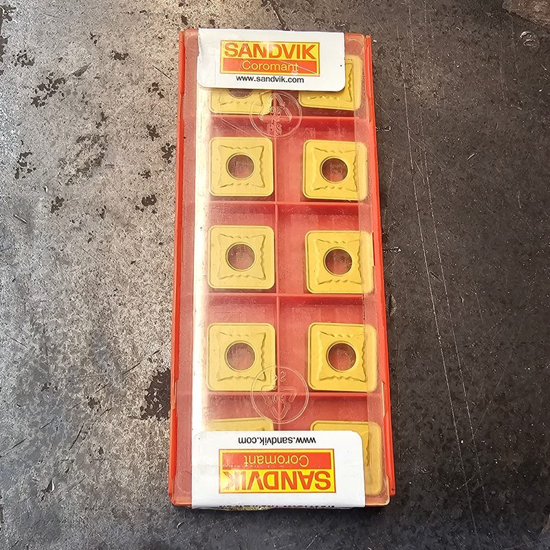 Режущий инструмент Sandvik SNMG434-MR