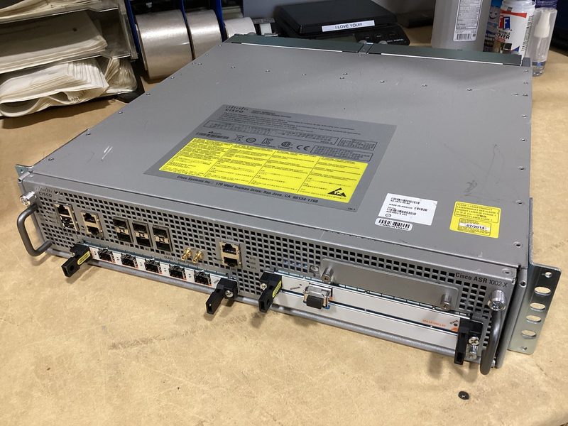 Маршрутизатор Cisco SPA-5X1GE-V2