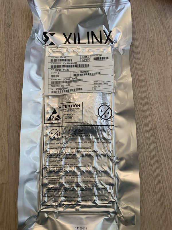 Микросхема ПЛИС Xilinx SPARTAN-3