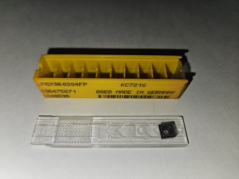 Режущий инструмент Kennametal SPGX060304FP