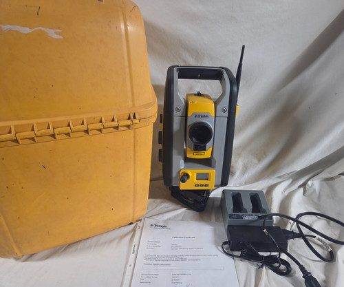 Тахеометр Trimble SPS720