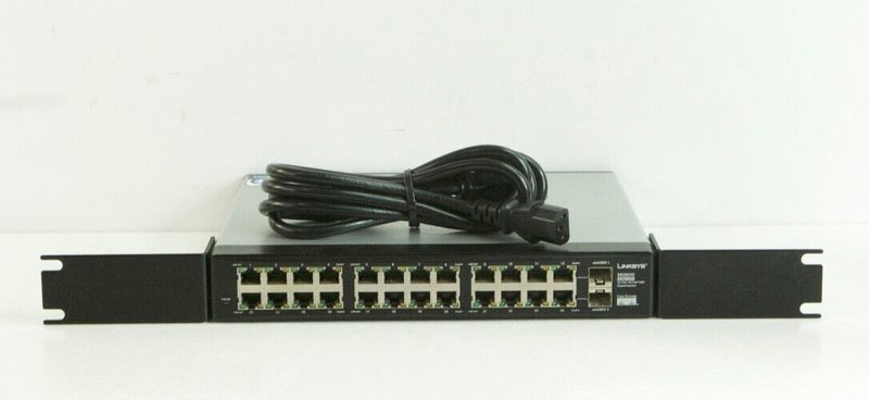 Коммутатор Cisco SR2024C
