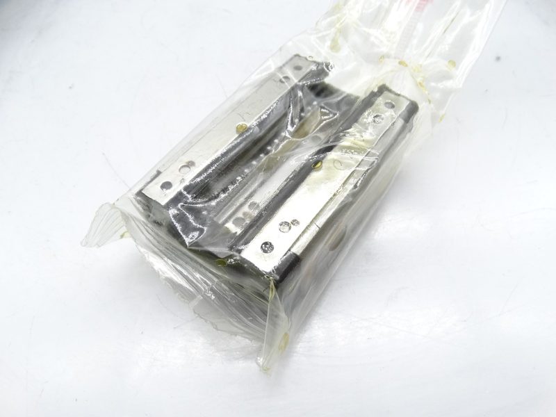 Линейная направляющая SR20W1SSGKBLOCK