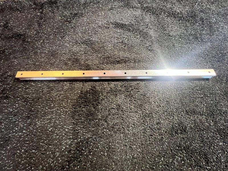Линейная направляющая SR30-760L
