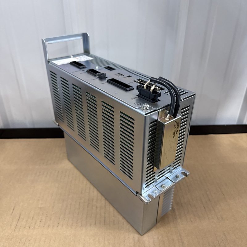 Сервопривод Yaskawa SRDA-SDB95A01A-E