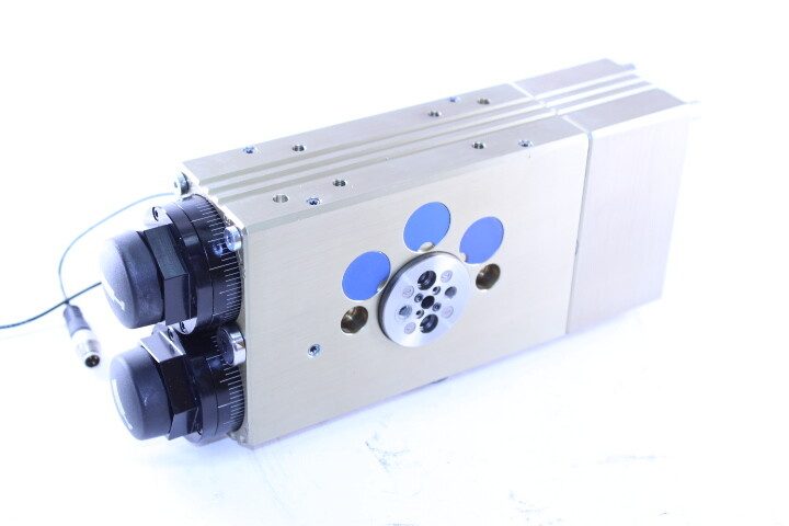 Робот Schunk SRU+30-W-180-3-M-4