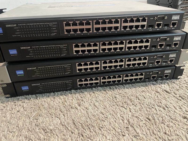 Коммутатор Cisco SRW224P