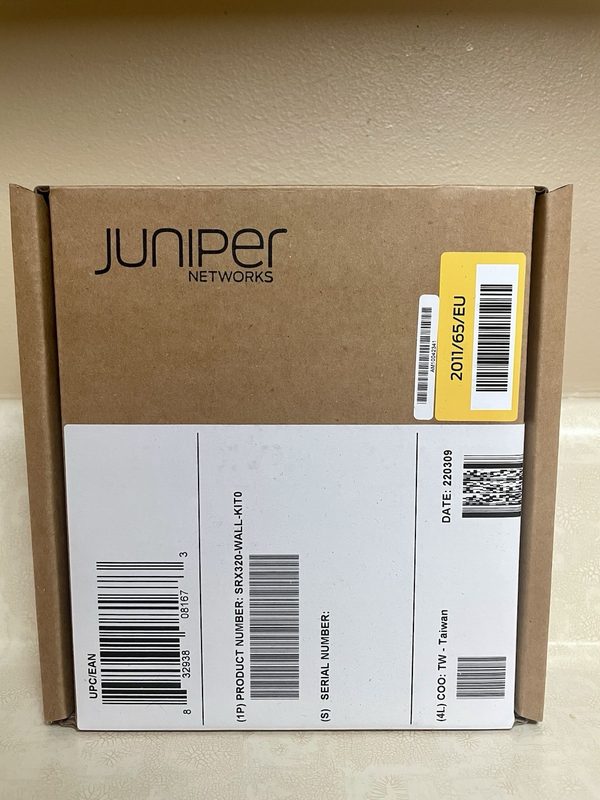 Межсетевой экран Juniper SRX100-WALL-KIT