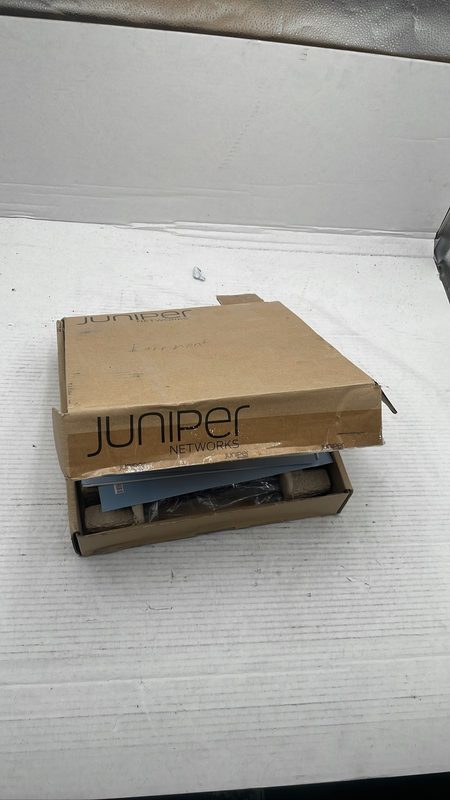 Межсетевой экран Juniper SRX100H2