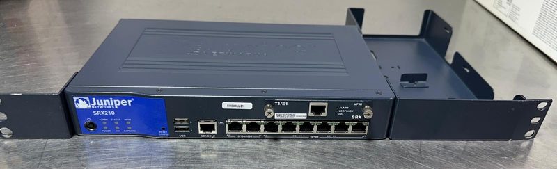 Межсетевой экран Juniper SRX210HE2-POE