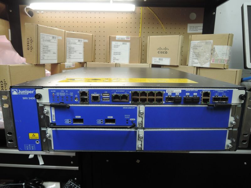 Блок питания Juniper SRX3400BASE-AC-A