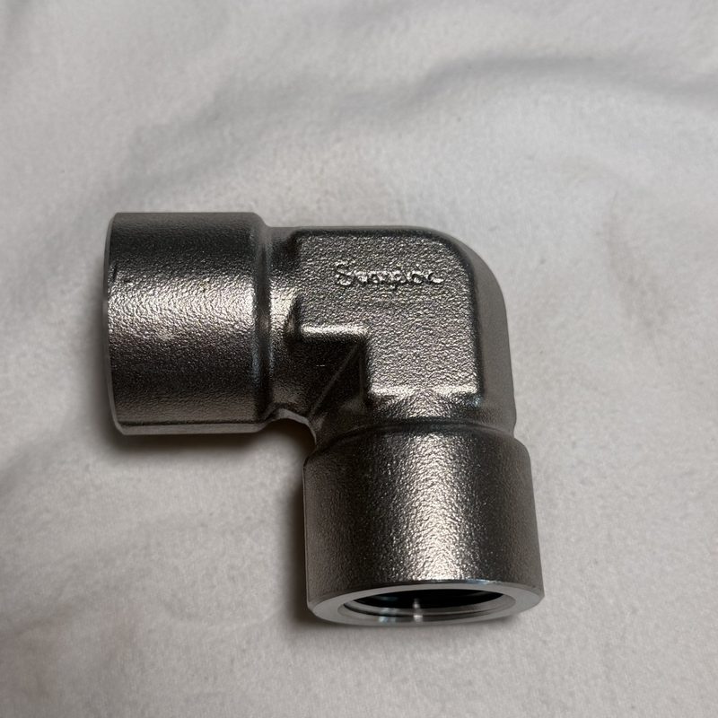 Фитинг Swagelok SS-12-E