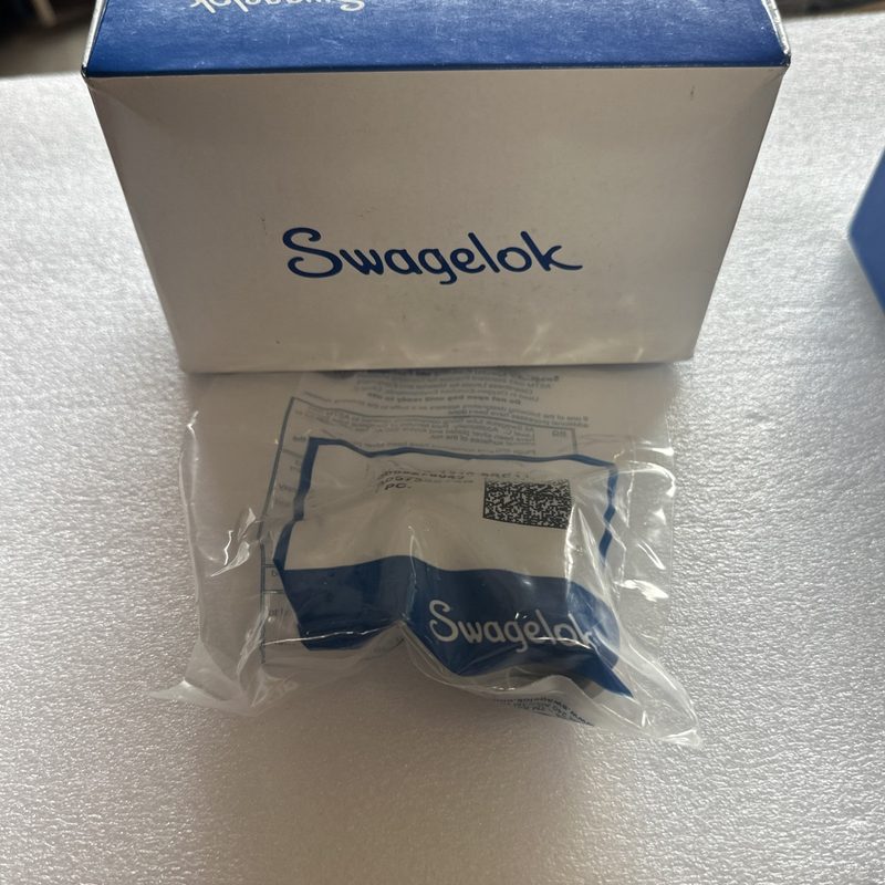 Фитинг Swagelok SS-1210-9SC11