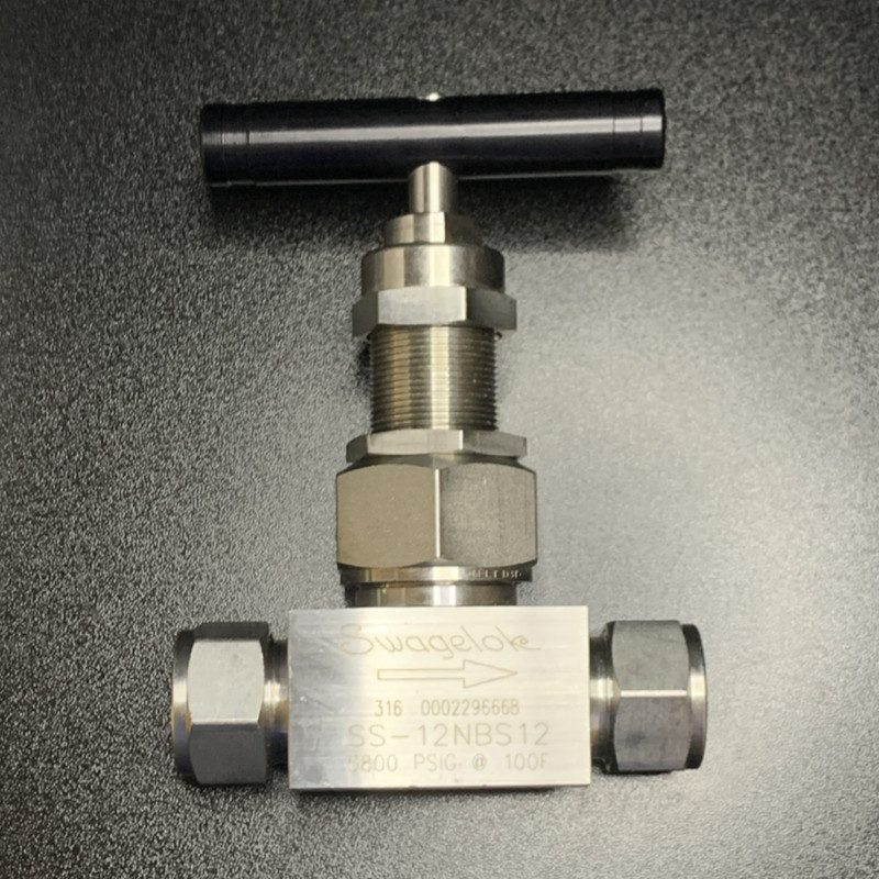 Клапан Swagelok SS-12NBS12