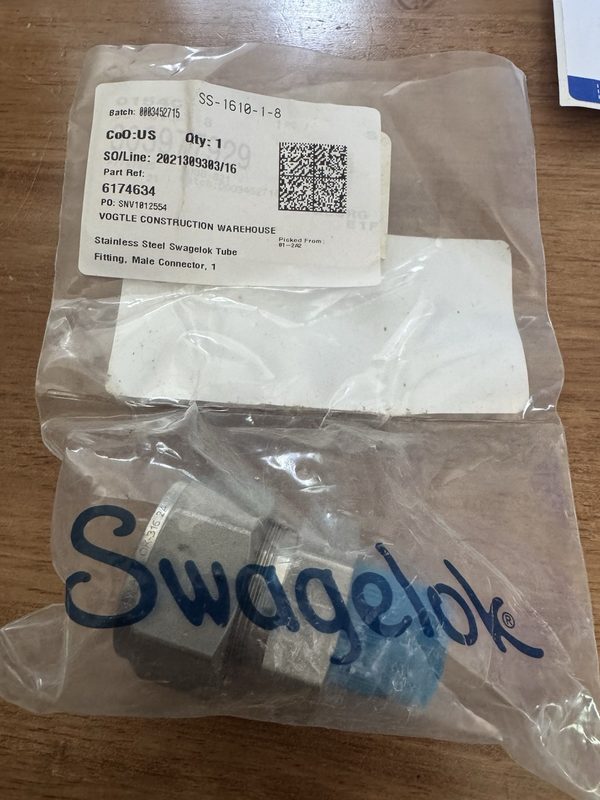 Фитинг Swagelok SS-1610-1-8