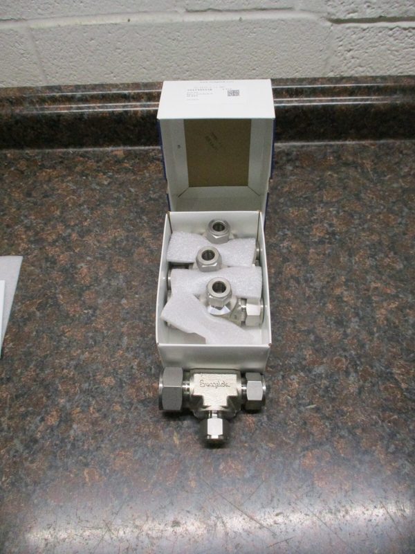 Фитинг Swagelok SS-1610-3-12-8