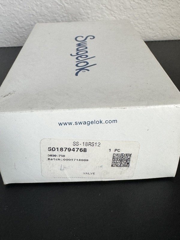 Клапан Swagelok SS-18RS12