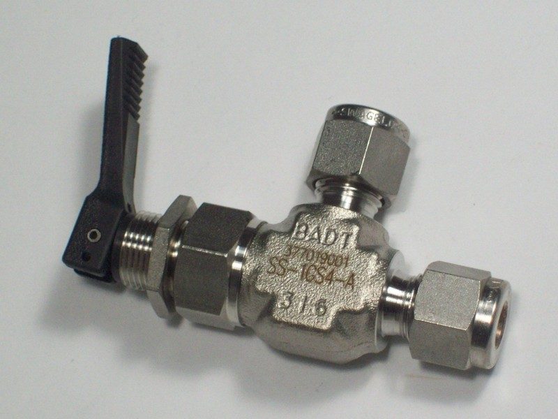 Клапан Swagelok SS-1GS4-A