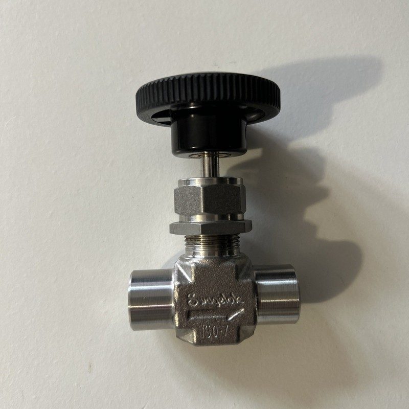 Клапан Swagelok SS-1RF4RT