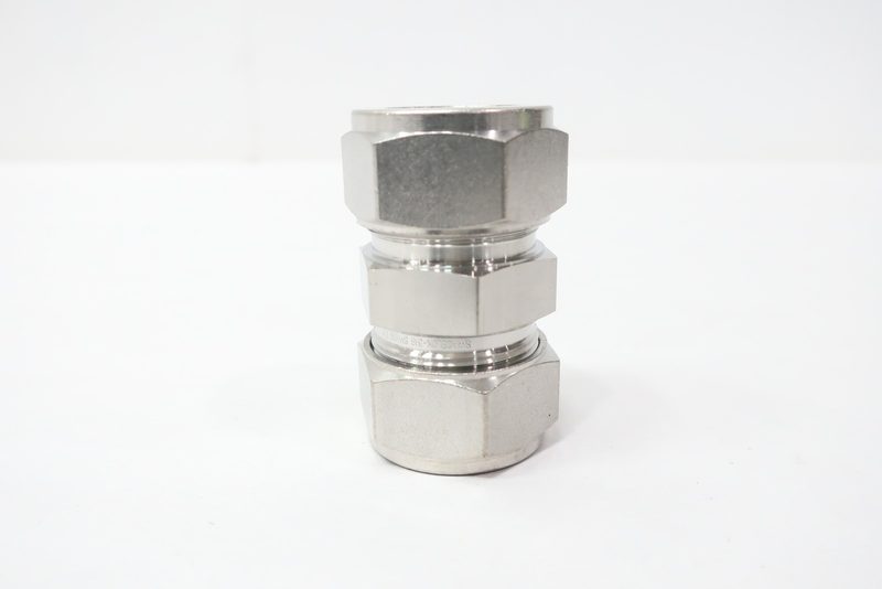 Фитинг Swagelok SS-20M0-6