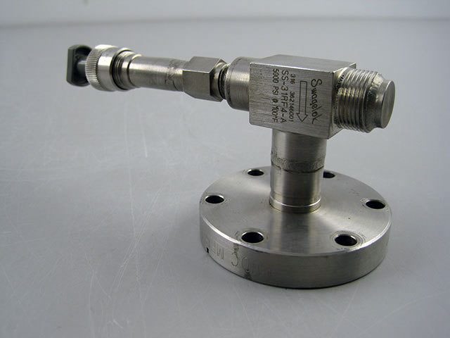 Клапан Swagelok SS-31RF4-A