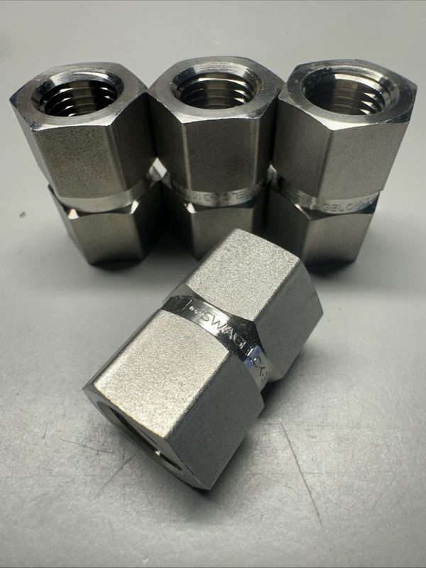 Фитинг Swagelok SS-4-HCG