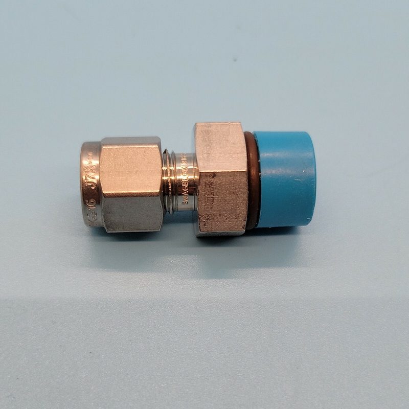 Фитинг Swagelok SS-400-1-6ST