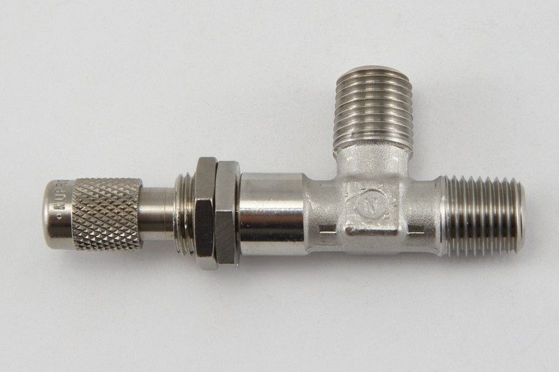Клапан Swagelok SS-4MA2