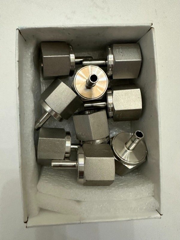 Фитинг Swagelok SS-6-MTA-7-6RG