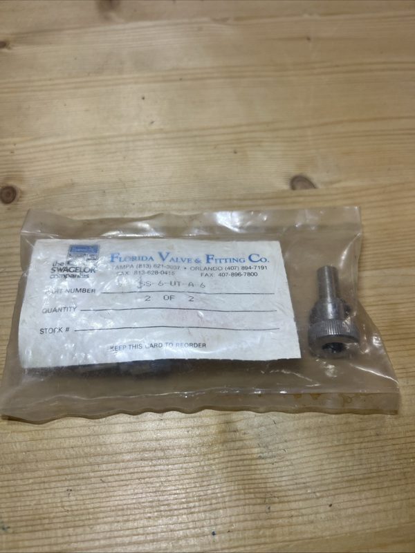 Фитинг Swagelok SS-6-UT-A-6