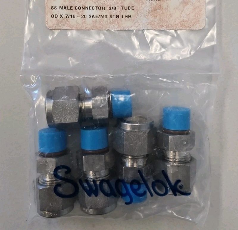 Фитинг Swagelok SS-600-1-4ST