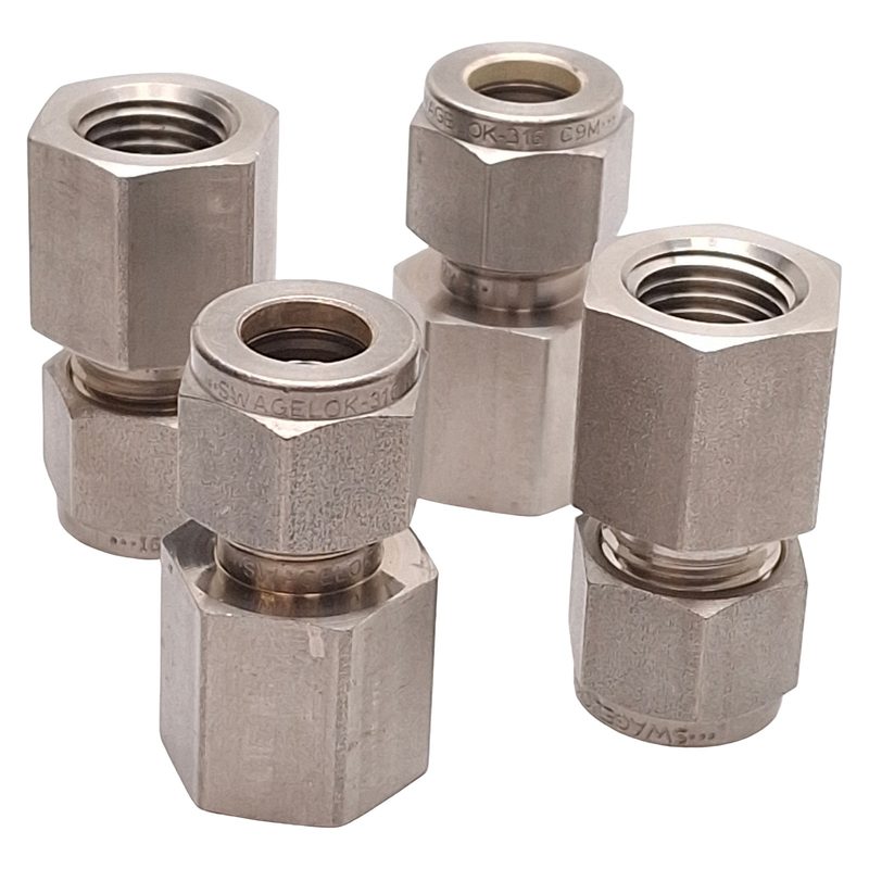 Фитинг Swagelok SS-600-7-4
