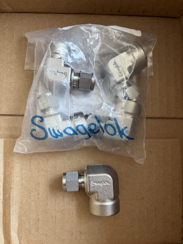 Фитинг Swagelok SS-600-8-8