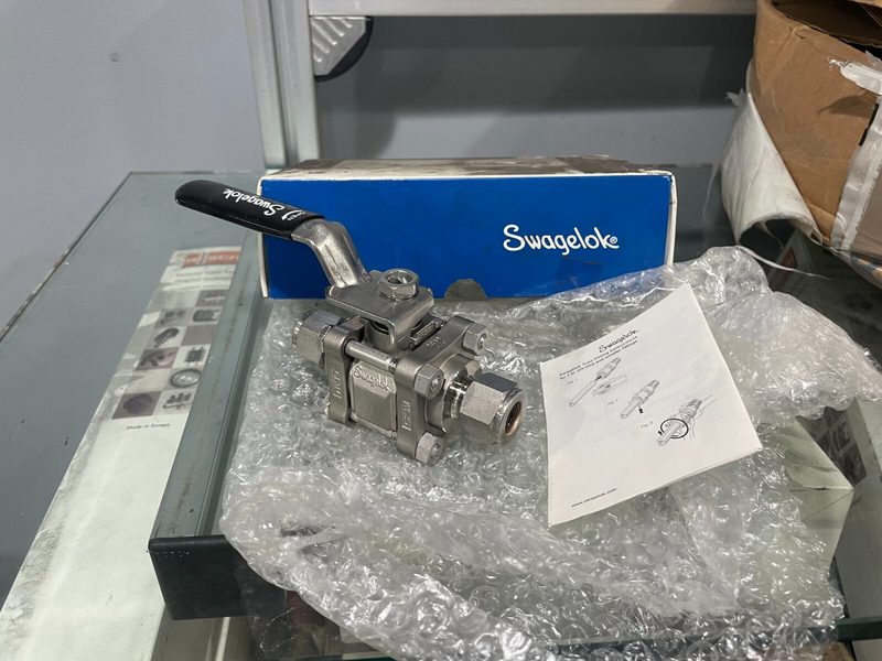 Клапан Swagelok SS-63PS8-2839
