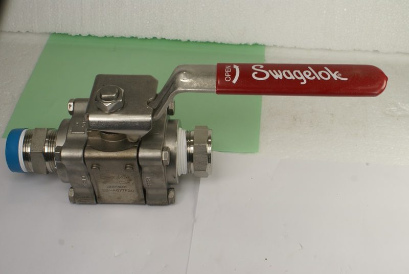 Клапан Swagelok SS-67TF20