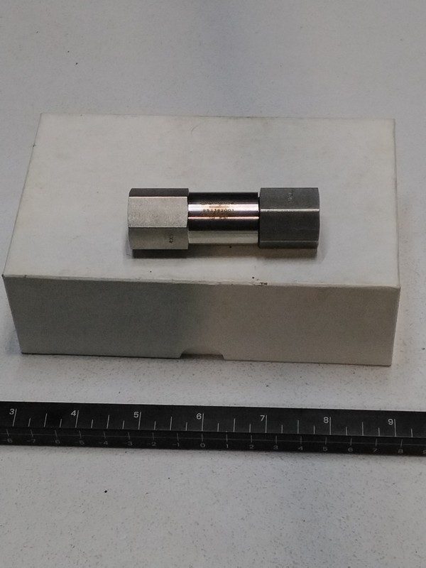 Клапан Swagelok SS-6C4-10
