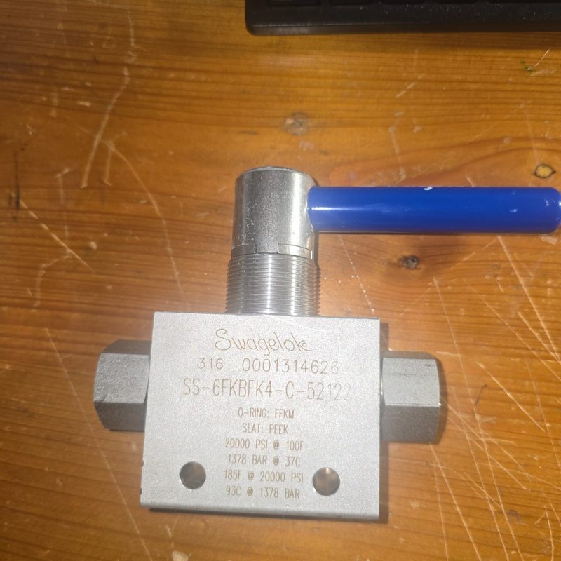 Клапан Swagelok SS-6FKBFK