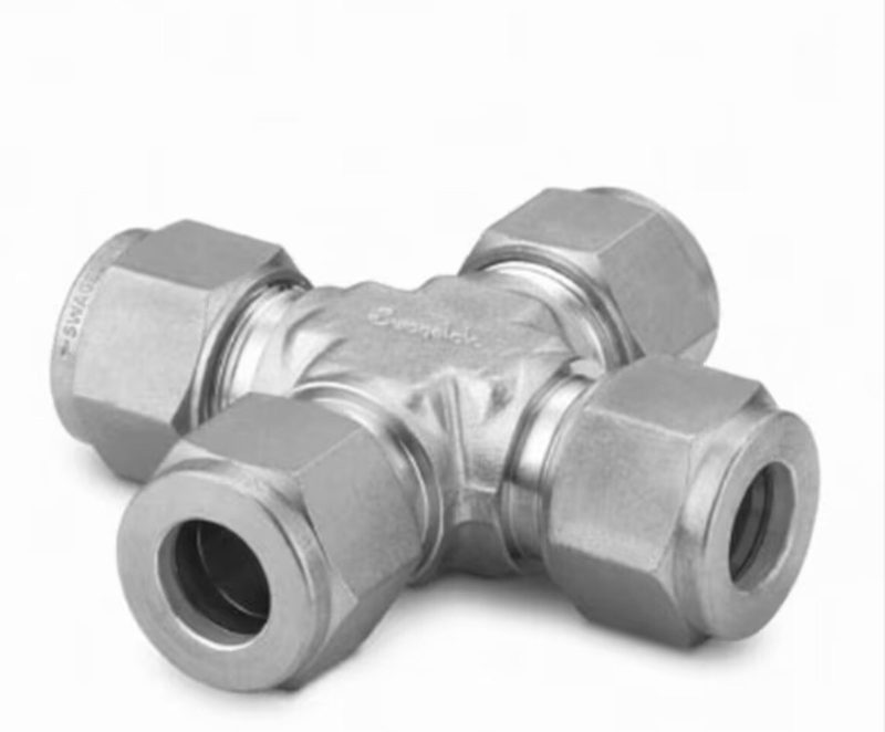 Фитинг Swagelok SS-6M0-4