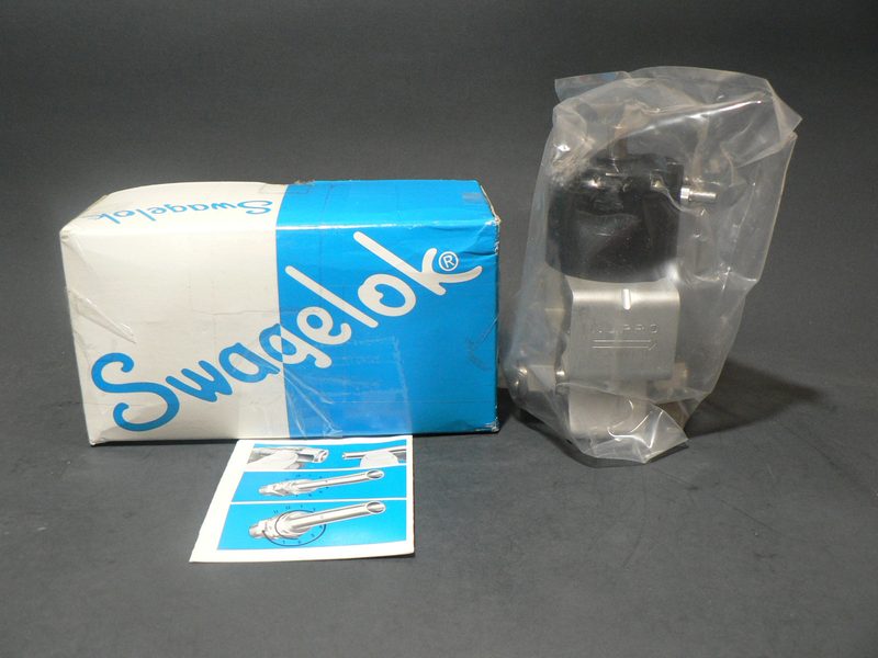 Клапан Swagelok SS-6P6T-D