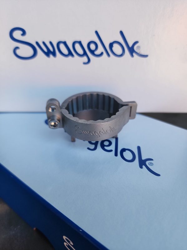 Фитинг Swagelok SS-8-VCR-FLC
