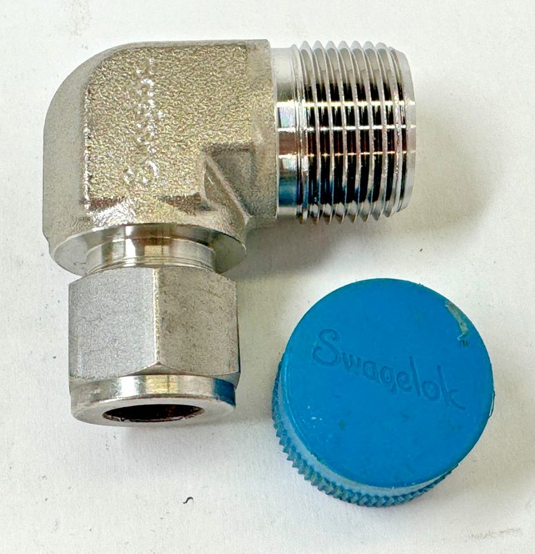 Фитинг Swagelok SS-810-2-12
