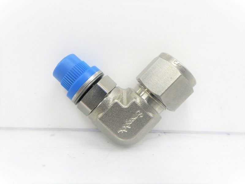 Фитинг Swagelok SS-810-2-4PR