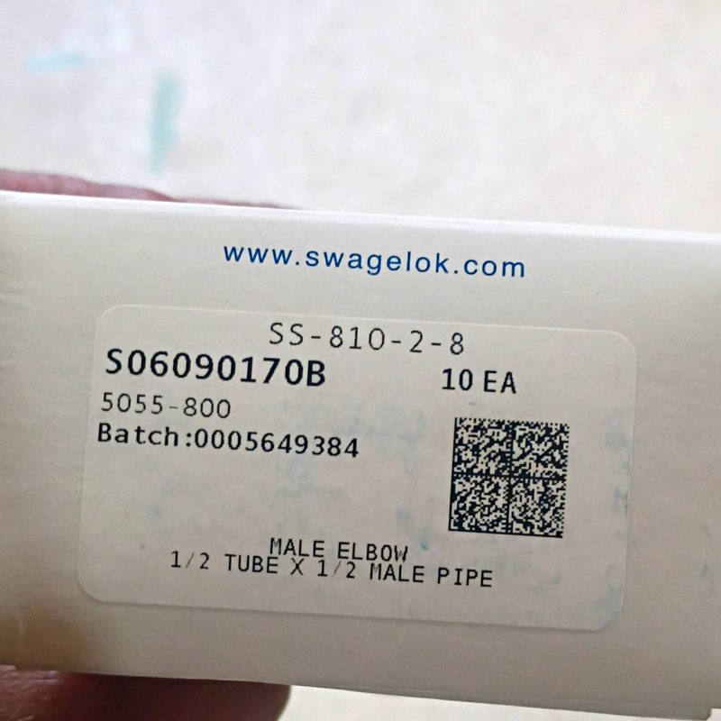 Фитинг Swagelok SS-810-2-8