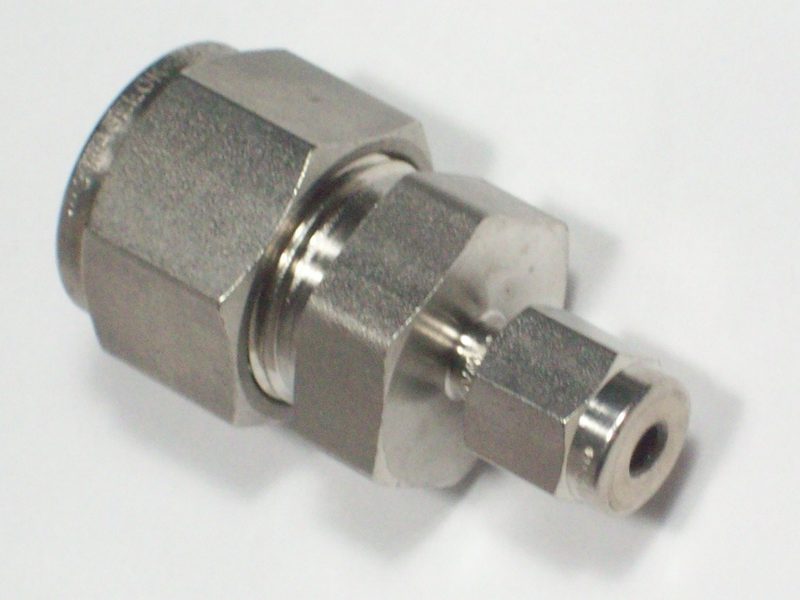 Фитинг Swagelok SS-810-6-2